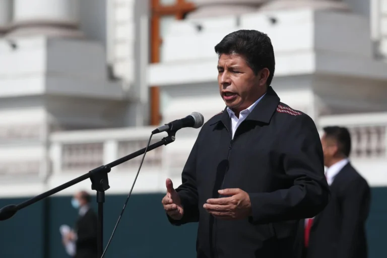 Grupo de Puebla denuncia impedimento arbitrario de visita al expresidente peruano Pedro Castillo 1 pdreo efe 768x512 1