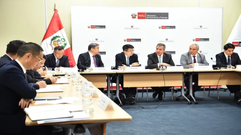 Perú coordina con China y Brasil impulso del ferrocarril transcontinental 1 peru 6 768x432 jpg