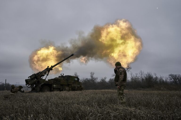 Rusia repele un ataque de drones ucranianos en sus regiones fronterizas 1 AP News