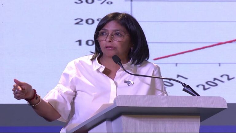 Inicia Segundo Seminario Internacional de Desarrollo Económico en Venezuela 1 Delcy