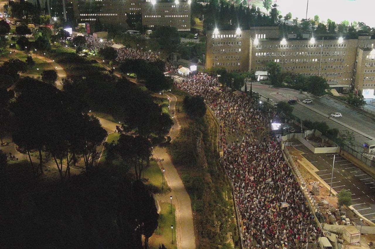 Israel Protesta Twitter
