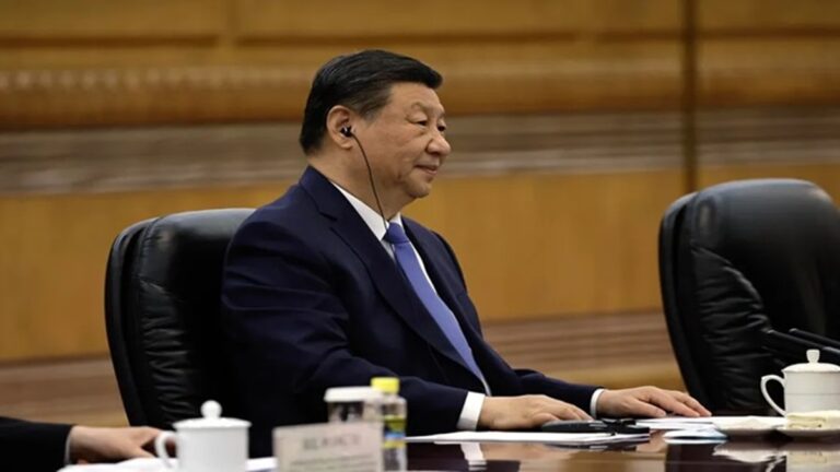 China acusa a Reino Unido de reclutar a funcionarios chinos para espionaje 1 Xi Jinping 1