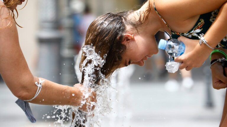OMM: el mundo vivirá temperaturas superiores a la media en 2024 1 calor word