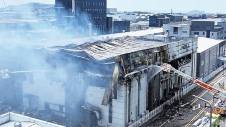 Sube a 22 número de muertos por incendio en Corea del Sur 1 paten