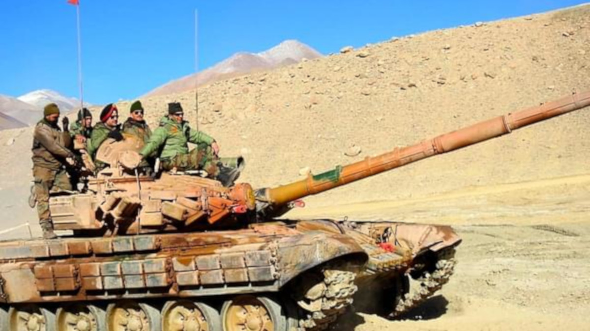 Seis militares indios mueren en accidente de tanque en Ladakh 2 tanke
