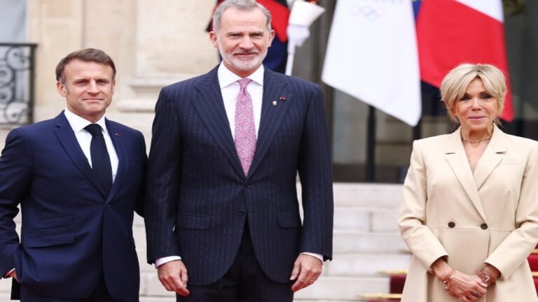 Paris 2024 Macron y rey Felipe VI foto Eliseo