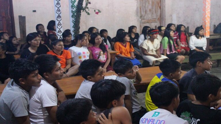 Despiden a 328 docentes peruanos por abusos sexuales en escuelas de la Amazonía 1 Peru Educacion Acoso Sexual