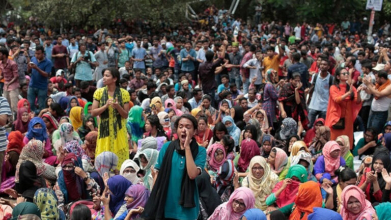 Corte de Bangladés reduce cuotas de empleo que provocaron graves disturbios 1 bartot