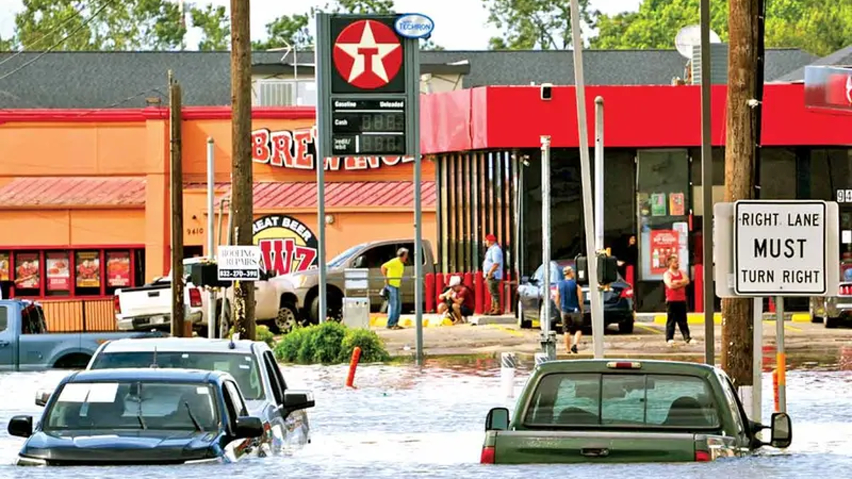 El paso de Beryl deja ocho muertos en Texas y causa un apagón masivo 4 beryl