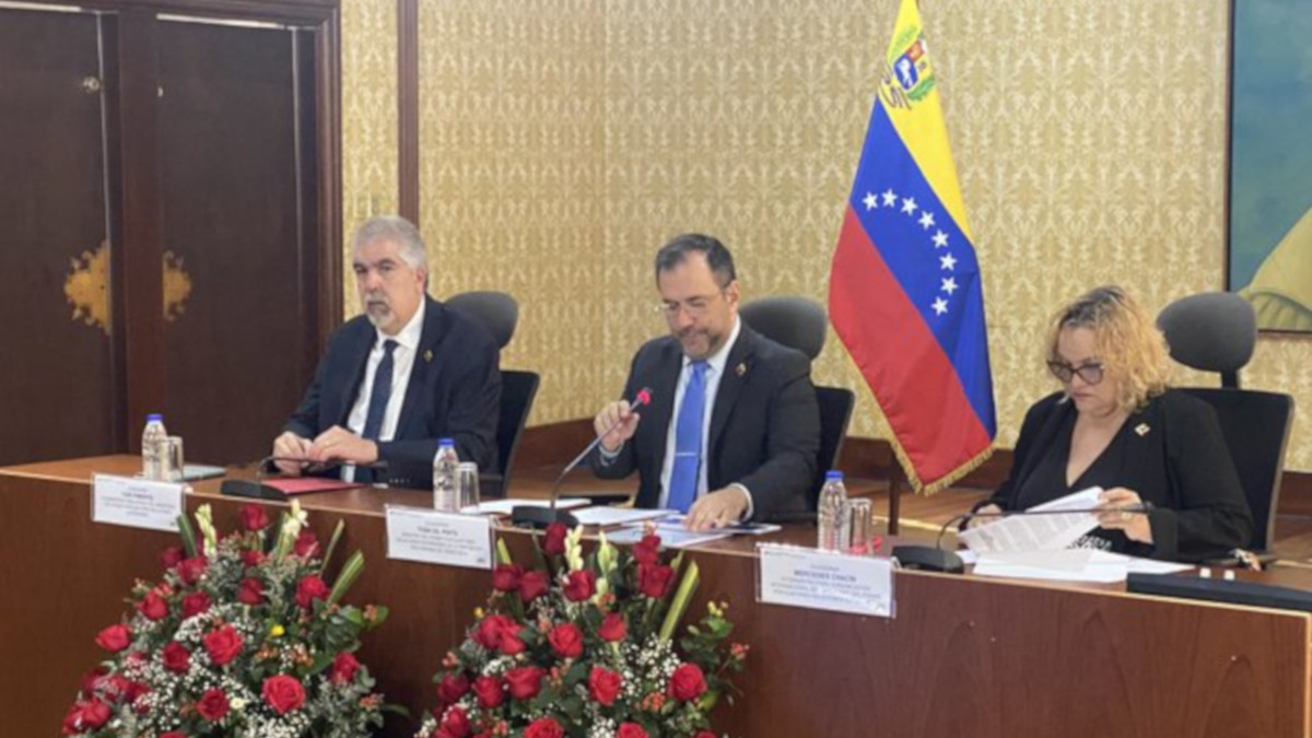 Más de 635 veedores internacionales participarán en los comicios del 28-J en Venezuela 6 giles1