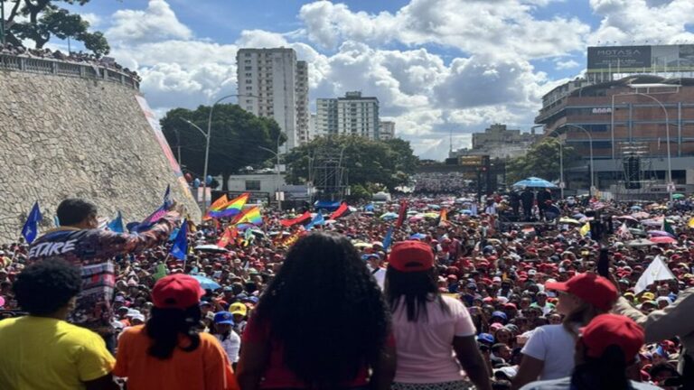 Encuestas ubican a Nicolás Maduro como ganador de elecciones en Venezuela 1 nicolas