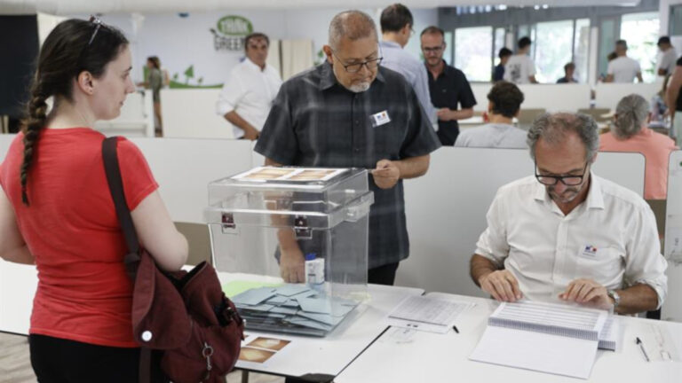 Francia registra aumento de participación en elecciones legislativas 1 raye 1