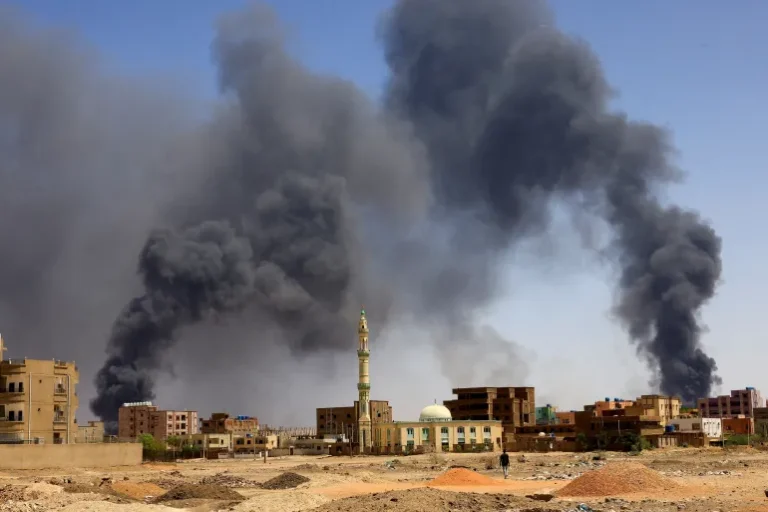 Sudán identifica rutas de ayuda humanitaria, en medio de conflicto civil y brote de cólera 1 2024 07 11T185643Z 1589407896 RC2PP0AXF82Y RTRMADP 3 SUDAN POLITICS 1722236265
