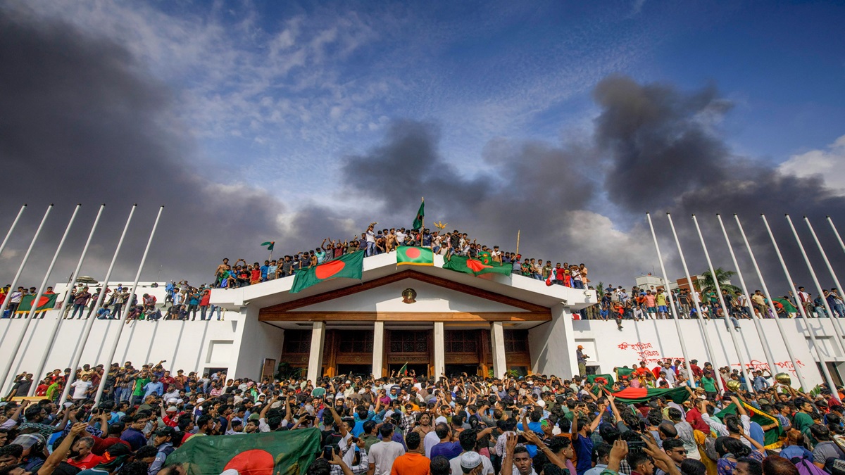 Anuncia Bangladés disolución del parlamento 6 Banglades manifestaciones 1 EFE