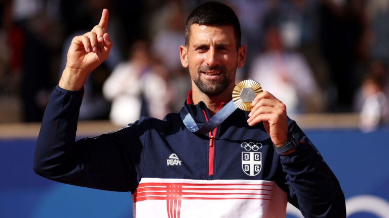 Tenista Novak Djokovic gana medalla de oro frente a Carlos Alcaraz 1 GUJujj WgAAtteB