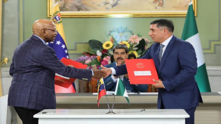 Venezuela y Nigeria firman acuerdos para exploración y exploración de hidrocarburos 1 Maduro 6