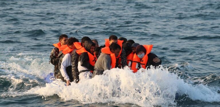 canal mancha migrantes