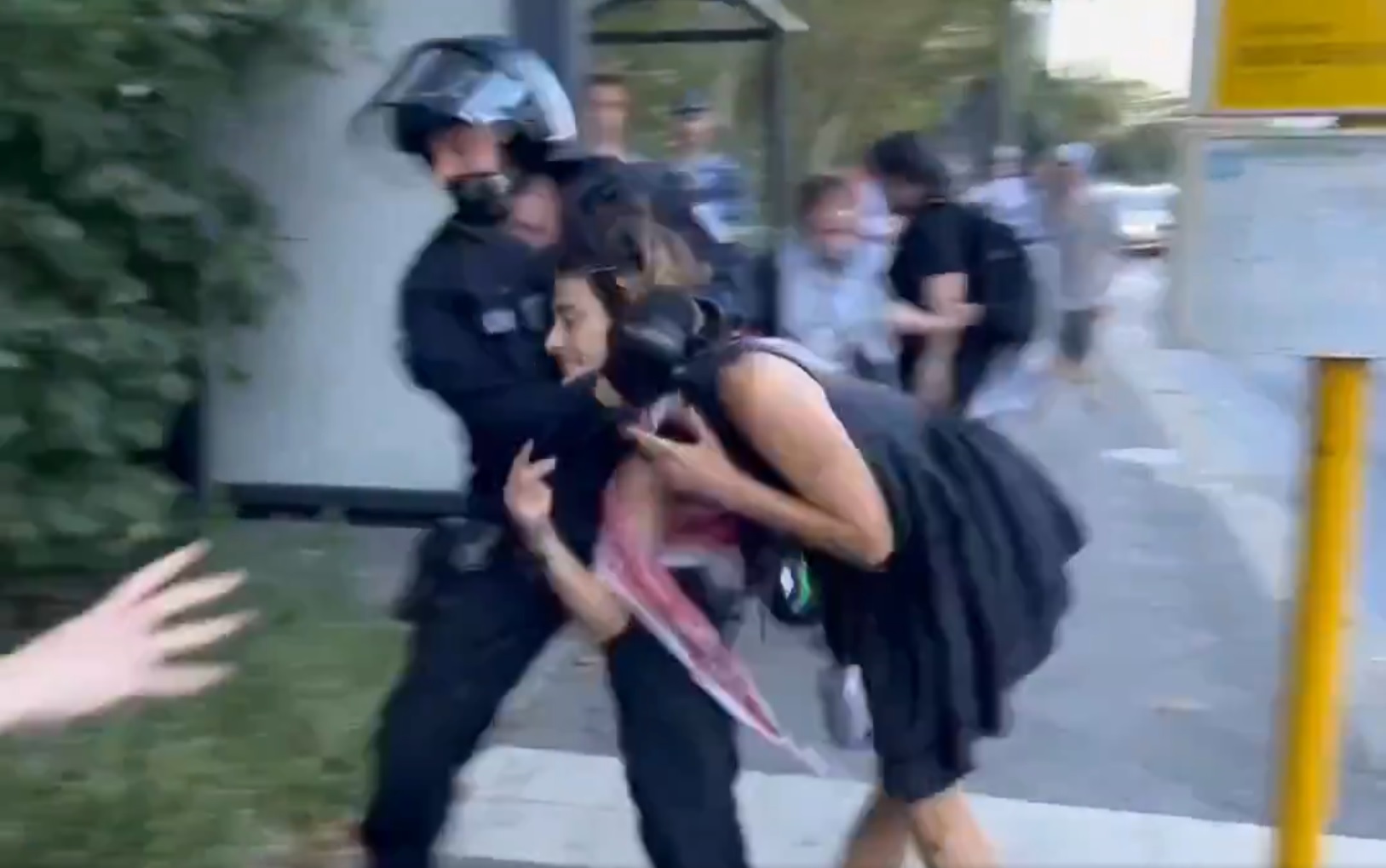 Policía alemana realiza cacería de activista propalestinos 2 represion marcha pro palestina