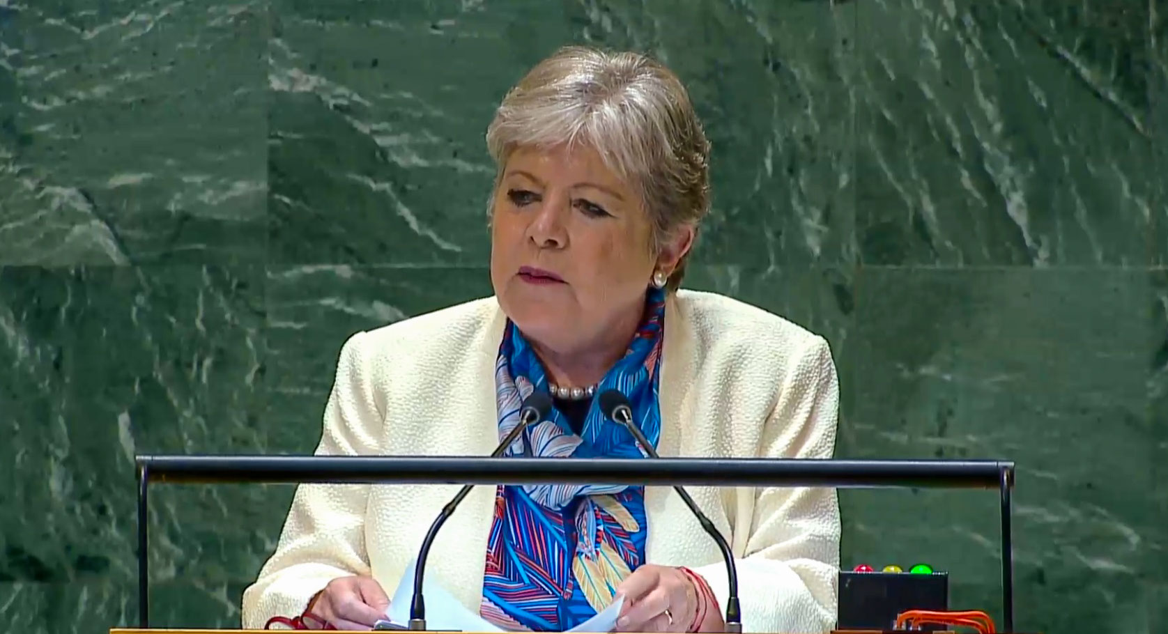 México denuncia el fracaso del neoliberalismo ante la ONU 5 Alicia Barcena en la ONU 1
