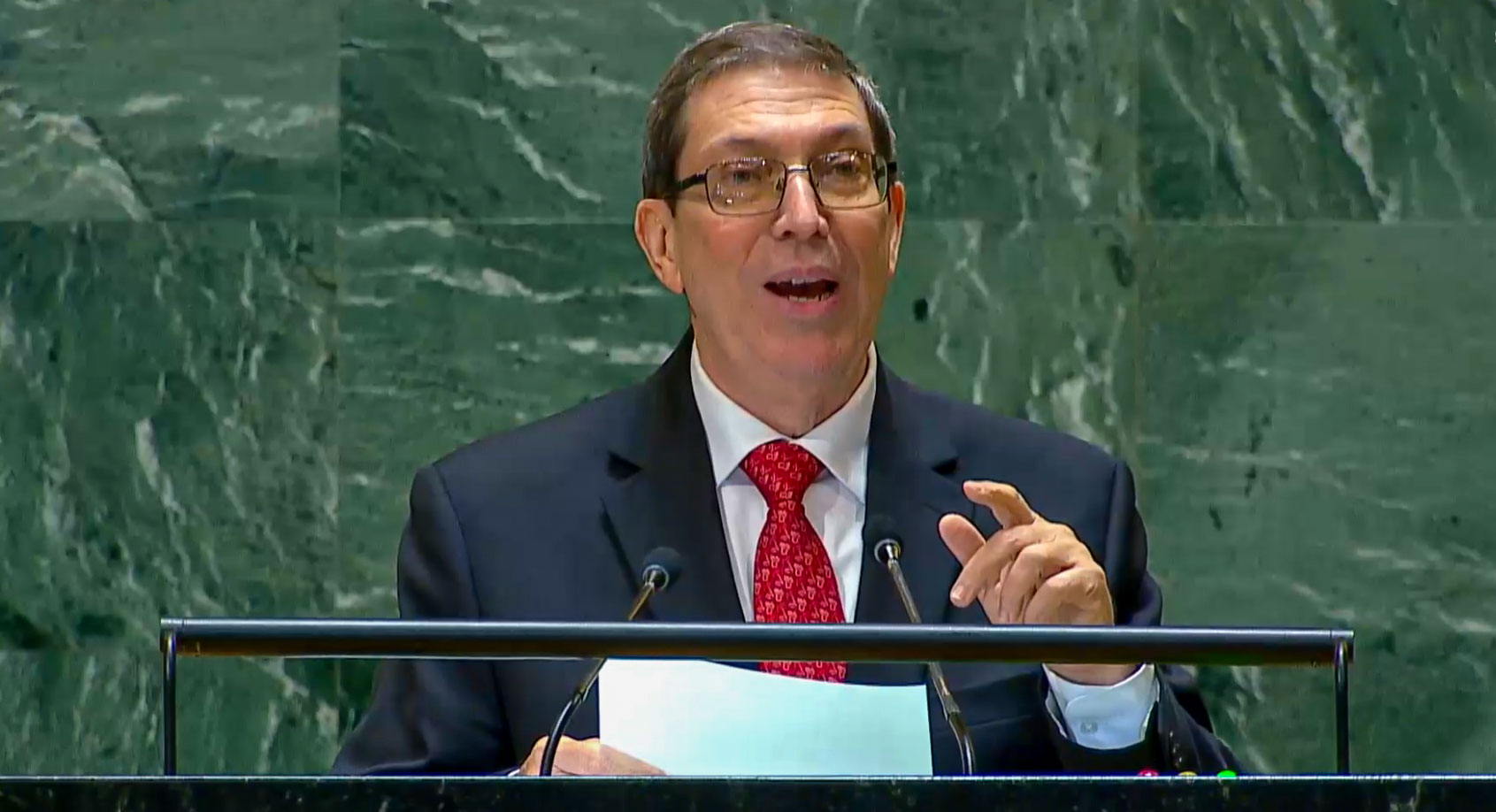 Cuba ante la ONU: "La historia no perdonará a los indiferentes" 3 Bruno Rodriguez en la ONU 1