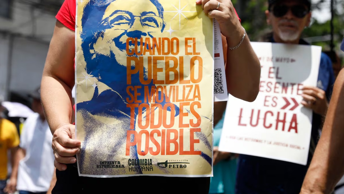 Presidente Petro denuncia un golpe de Estado contra la democracia y la justicia social 7 Colombia pueblo respaldo presidente Gustavo Petro