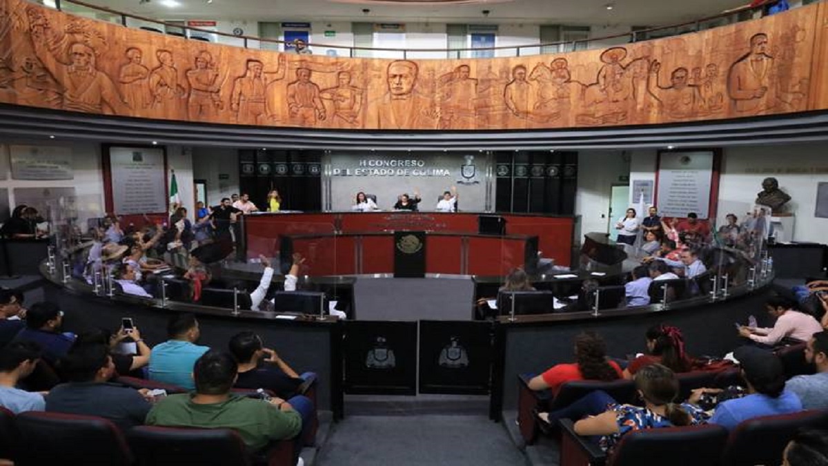 Congresos de nueve estados han avalado la reforma judicial en México 8 Congreso de Colima
