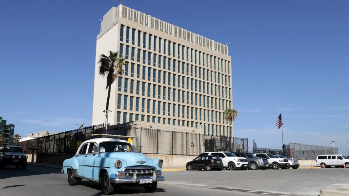 Cuba denuncia intento de revivir retórica del "síndrome de La Habana" 8 Cuba embajada EEUU La Habana foto EFE
