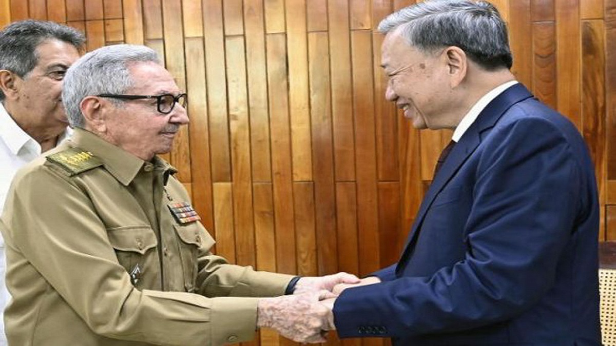 Cuba encuentro Raul Castro y To Lam foto Presidencia