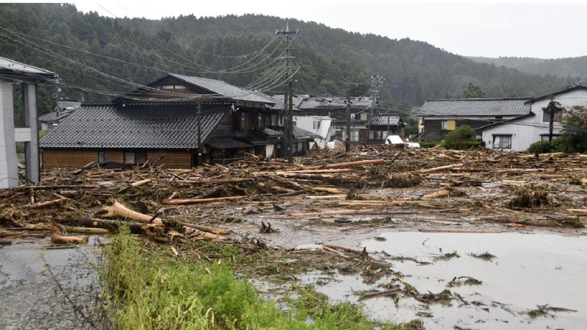 Al menos ocho personas han muerto en Japón a causa de crecidas e intensas lluvias 8 Japon LLuvias intensas