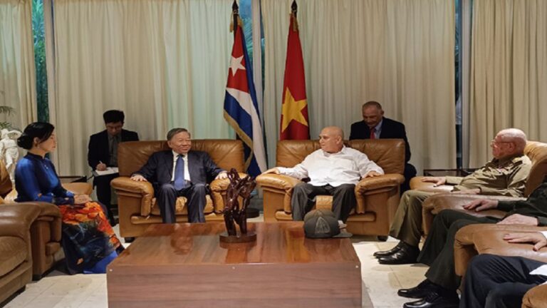 Presidente Vietnam To Lam recibimiento Cuba Roberto Morales foto ACN