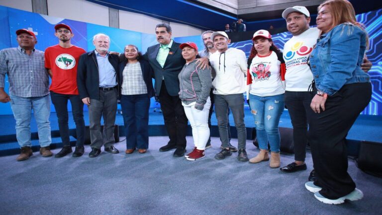 Venezuela presidente Nicolas Maduro integrantes MST foto Prensa Presidencial