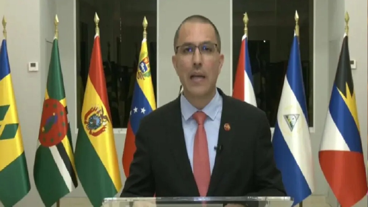 ALBA-TCP asegura que sigue con atención denuncias de Colombia sobre posible golpe de Estado 8 arreaza 1