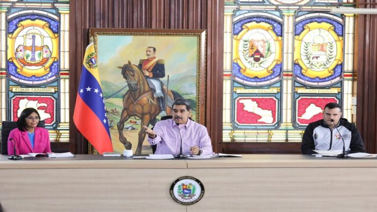 Gobierno de Venezuela garantiza fondos al poder popular 1 mad