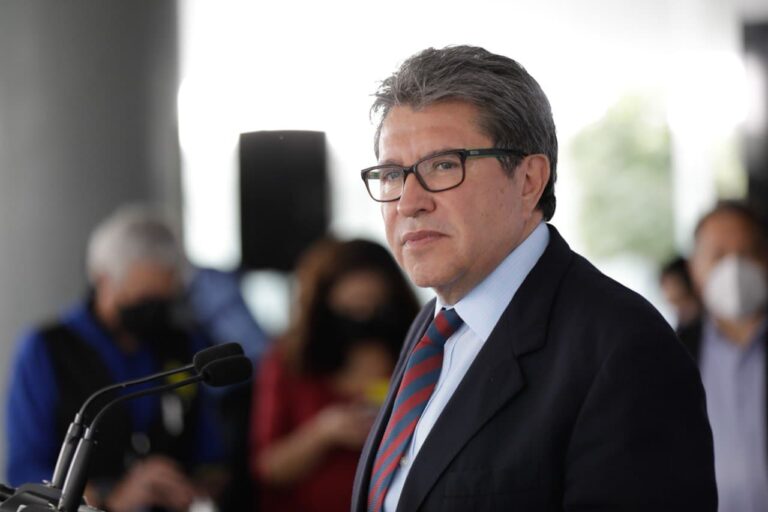 senador ricardo monreal