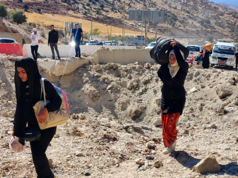 Israel bombarde paso fronteriso sirio libanes