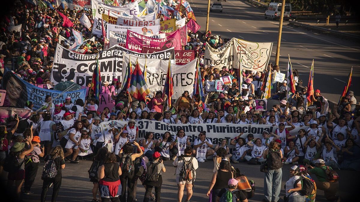 Cuanto más ajuste, más lucha: finaliza 37 encuentro de mujeres y disidencias en Argentina 7 MUJERES