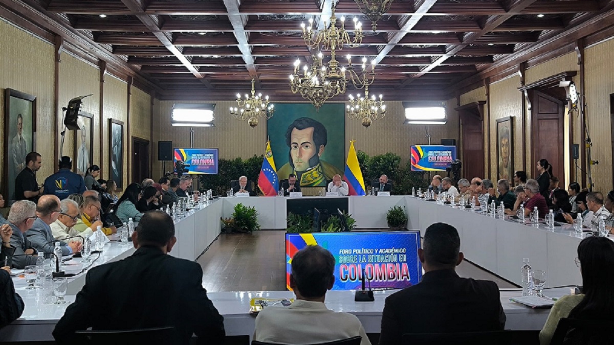 Venezuela foro politico academico situacion Colombia foto VTV