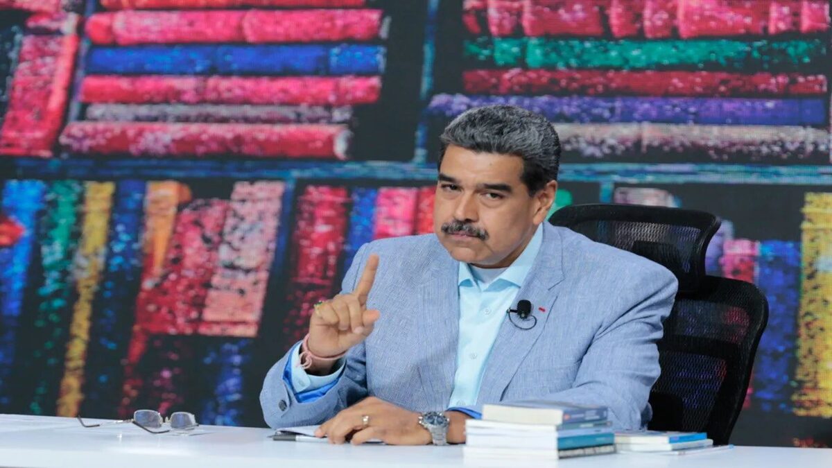 Nicolás Maduro asegura que el golpe contra Gustavo Petro también es para agredir Venezuela 2 maduroooooo777
