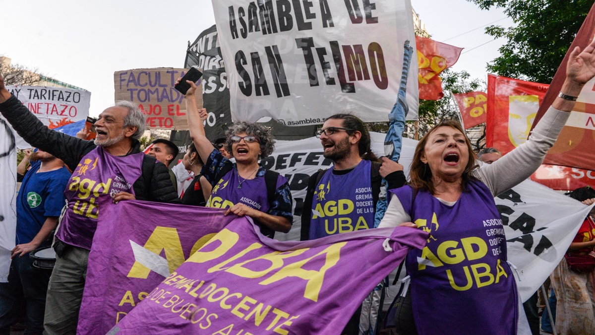 Sector universitario inicia huelga de 48 horas en Argentina 5 universidades publicas 1