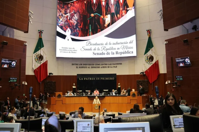 Senadores mexicanos aprueban blindaje de la Constitución 1 1847239