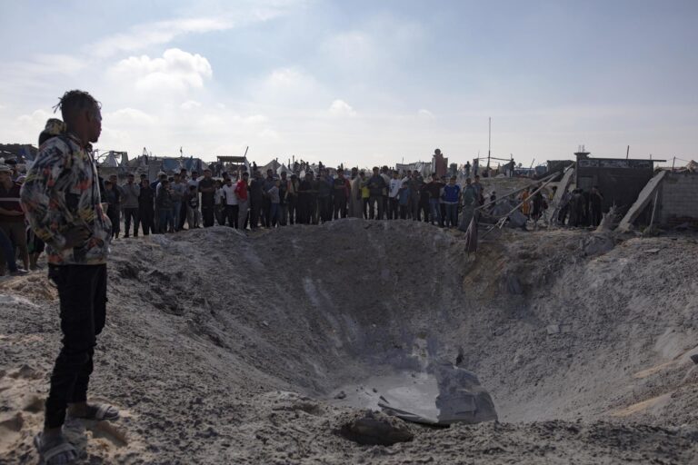 Ocupantes israelíes continúan sus actos genocidas a lo largo de Gaza 1 801ad53ab59ceb34782f24b4b67f219ec6c15fd9w