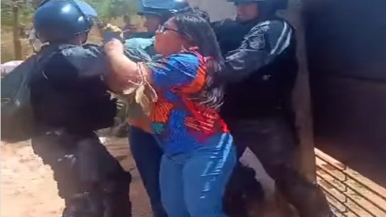 Policía antidisturbios dispara a indígenas durante protesta en Dourados, Brasil 1 Captura de pantalla 2024 11 27 121813