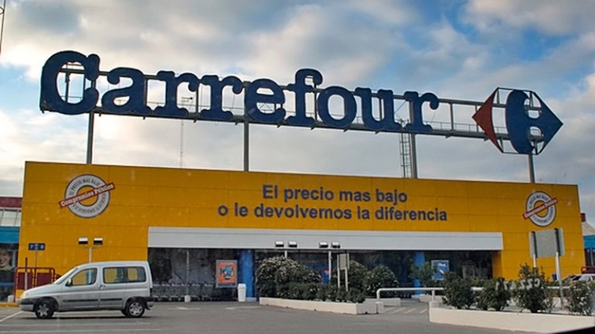 Cadena de supermercados Carrefour en Francia cede a presión de agricultores y no importará carne del Mercosur 2 Carrefour