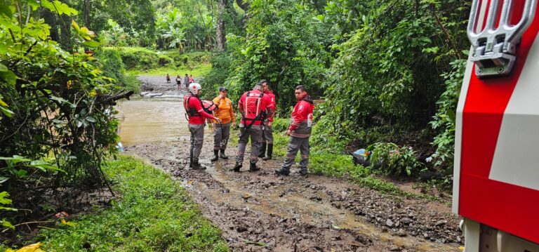 Costa Rica decreta alerta naranja por exceso de lluvias 1 Cruz Roja