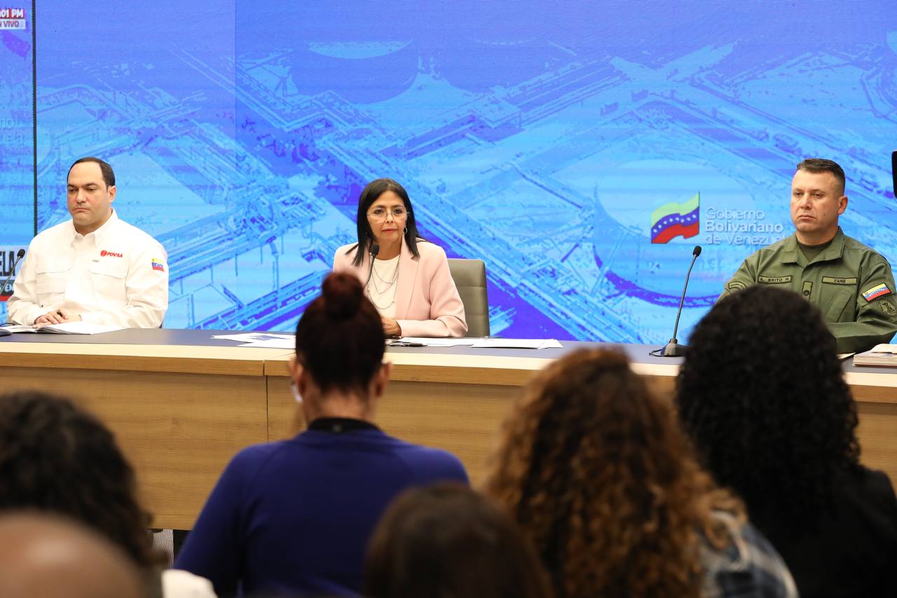 Gobierno venezolano denuncia relación de Erick Prince y María Corina Machado en los ataques a PDVSA 9 DELCY18NOV