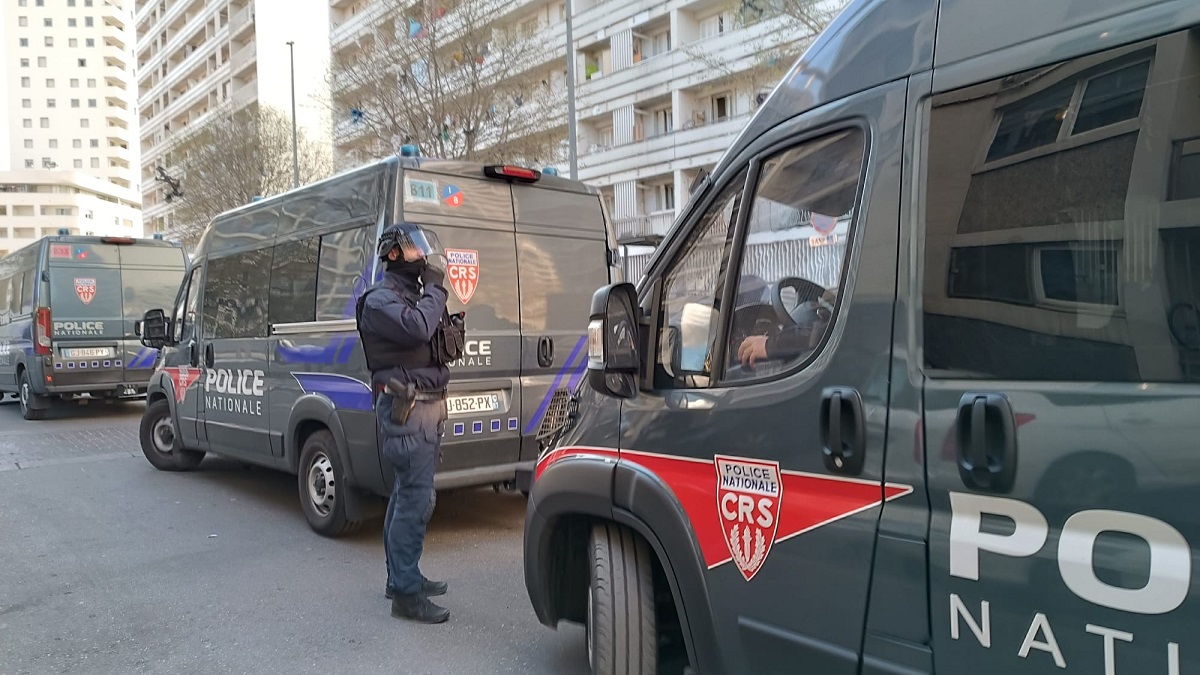 Al menos cinco heridos en tiroteo masivo en Poitiers, Francia 2 Francia