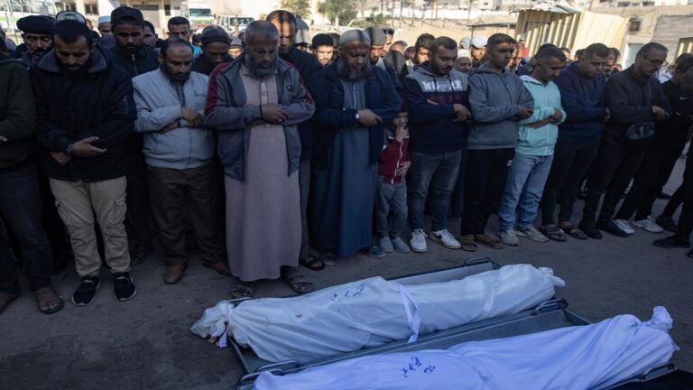 Más de 12.000 estudiantes palestinos asesinados por Israel 1 Gaza muertos2EFE