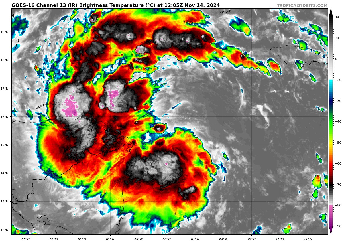 Centroamérica prevé avance peligroso de potencial tormenta tropical Sara 4 GcWQ3IsX0AACFVf