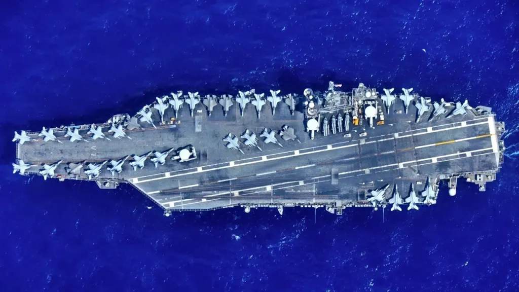 Fuerzas yemenitas asestan duro golpe a flota estadounidense 3 USS Abraham Lincoln min