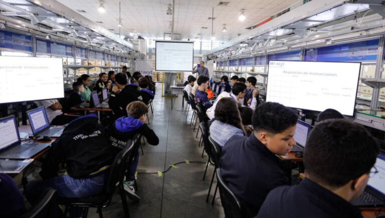 Venezuela Olimpiada Robotica01